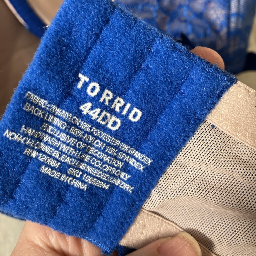 Torrid Curve Cobalt Blue Lace Push Up Plunge Lace Bra Sz 44D Sexy Comfort - Picture 7 of 7